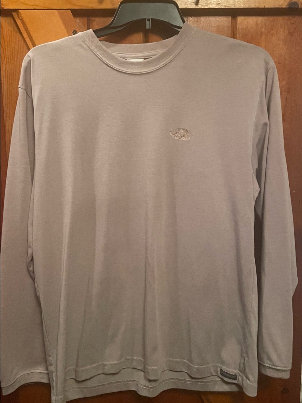 The North Face Men's Long Sleeve Polyester Base Layer Active Shirt Large Beige